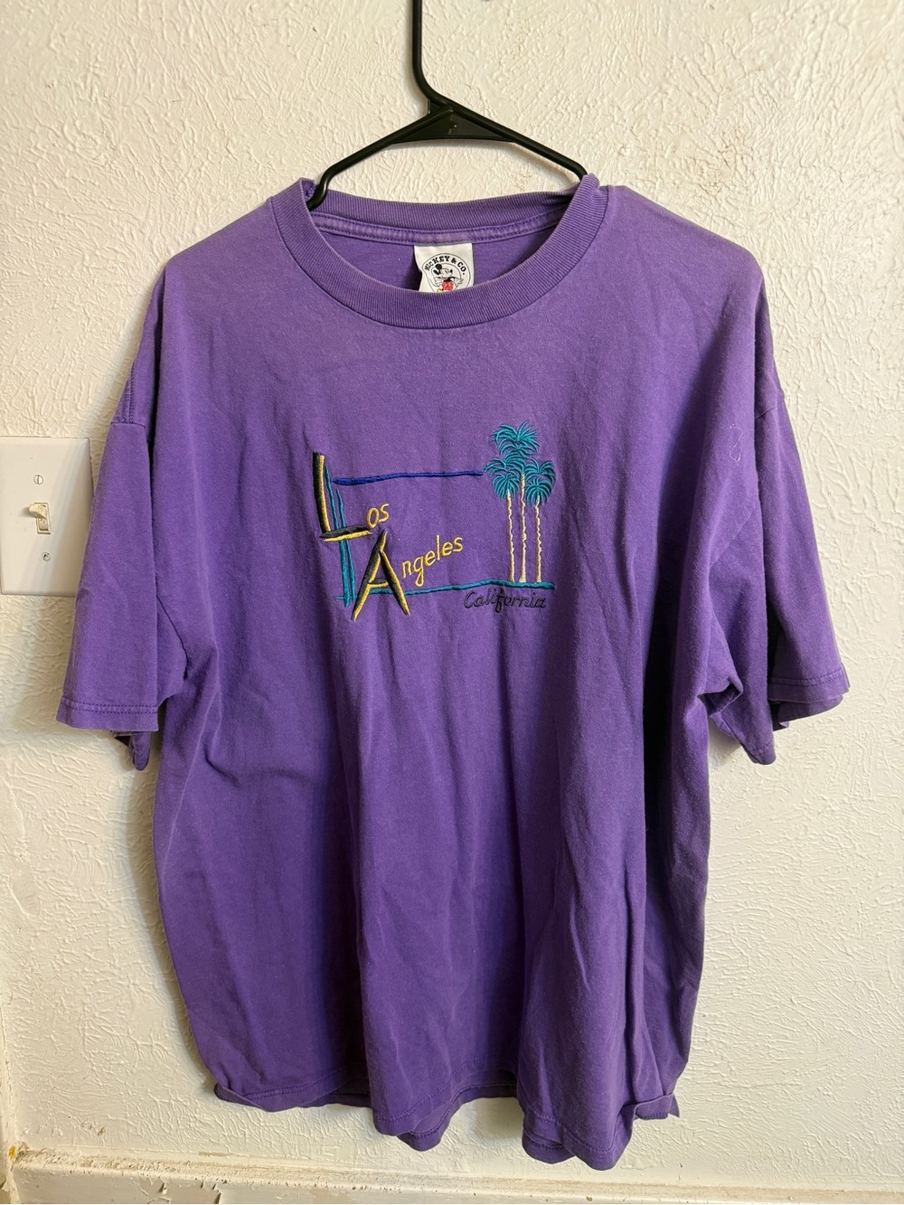 Vintage 1990s Los Angeles Purple Embroidered Graphic Tourist T-Shirt